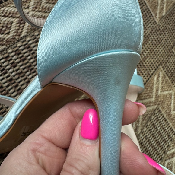 KAILEE P. Powder Blue Satin Stiletto Heels Size 8 - Picture 6 of 8